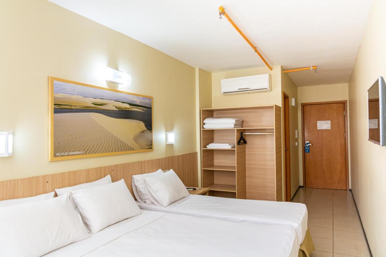Hotel Express Arrey - Терезина Экстерьер фото